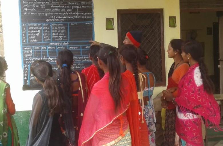 Poshan ki samajh se Bhojan ke adhikar ki or