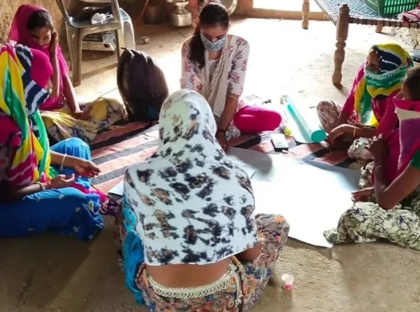 मैथूडी एवं मालपुर गाँव में लड़कियों की स्थिति